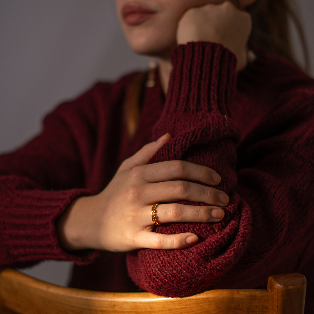 Geschenk ab CHF 100.-:  Ring Fiona (zufällige Farbe)