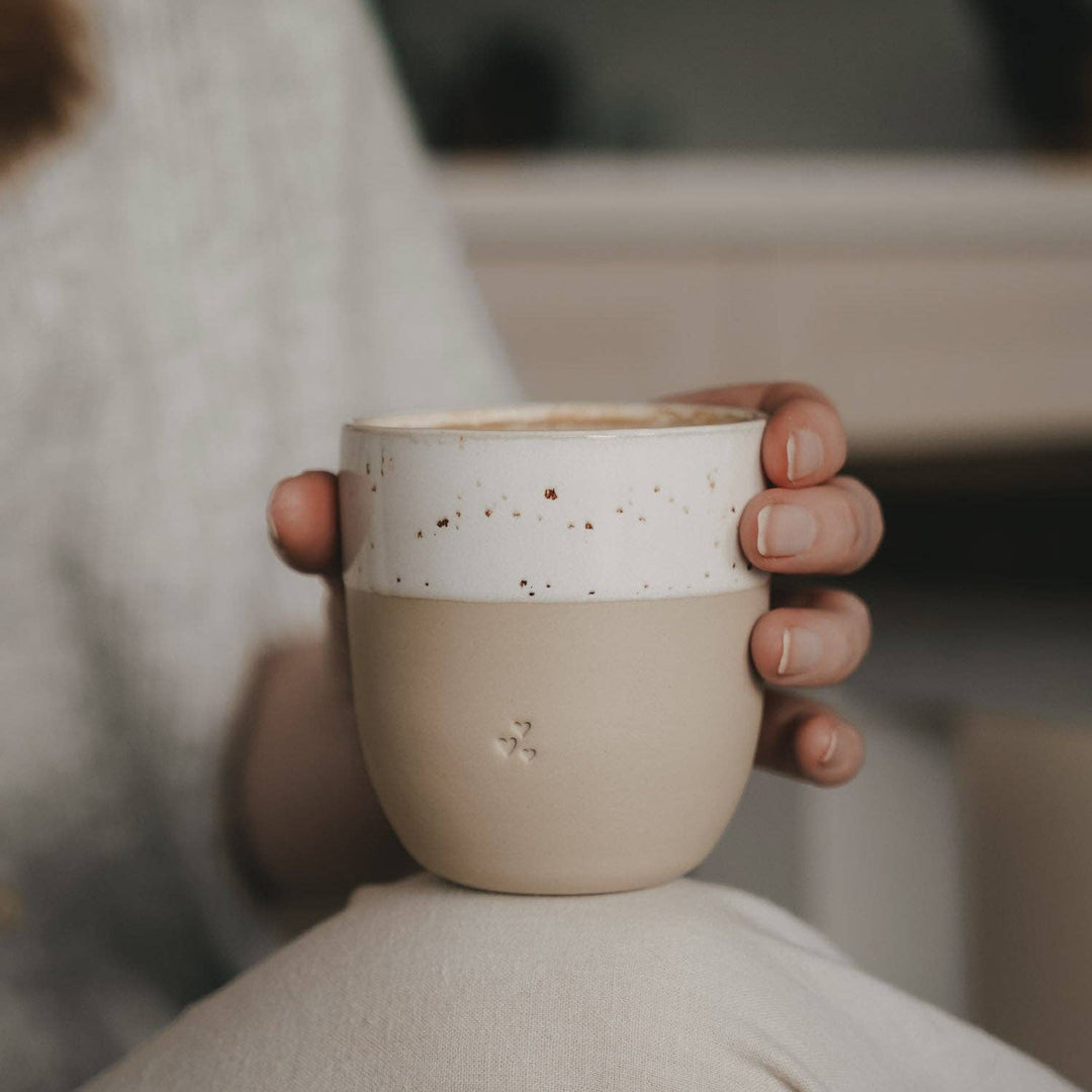 Kleiner Becher Kleine Herzen (VE = 4 Stk.)