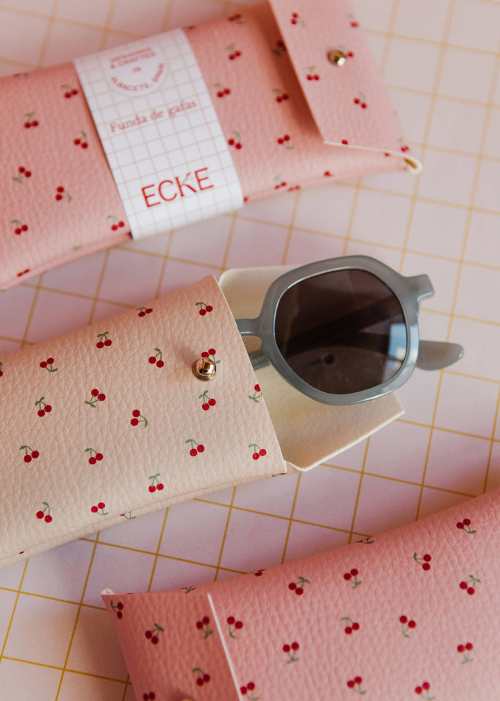 Cerezas Pink Sunglasses & Glasses Case