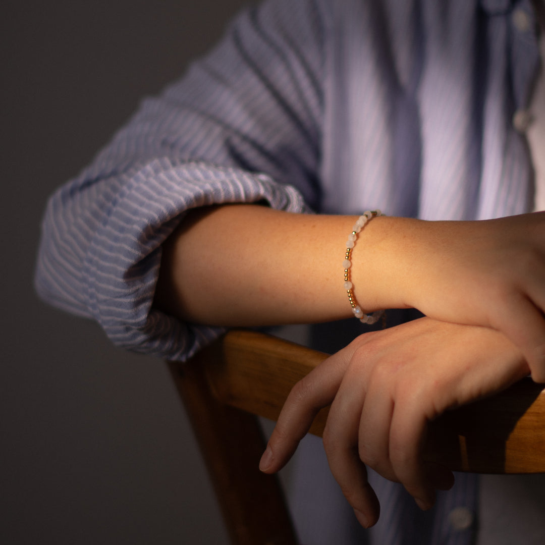 Armband Code Of "Follow your heart"