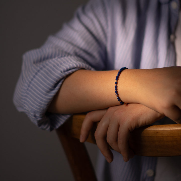 Armband Code Of "Friendship"