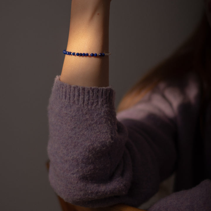 Armband Code Of "Friendship"