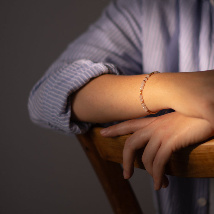 Armband Code Of "I love you"