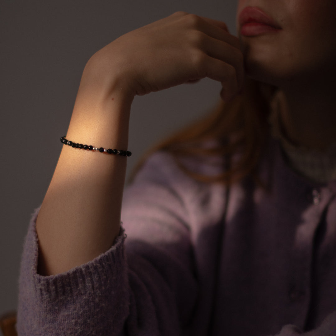 Armband Code Of "Never give up"