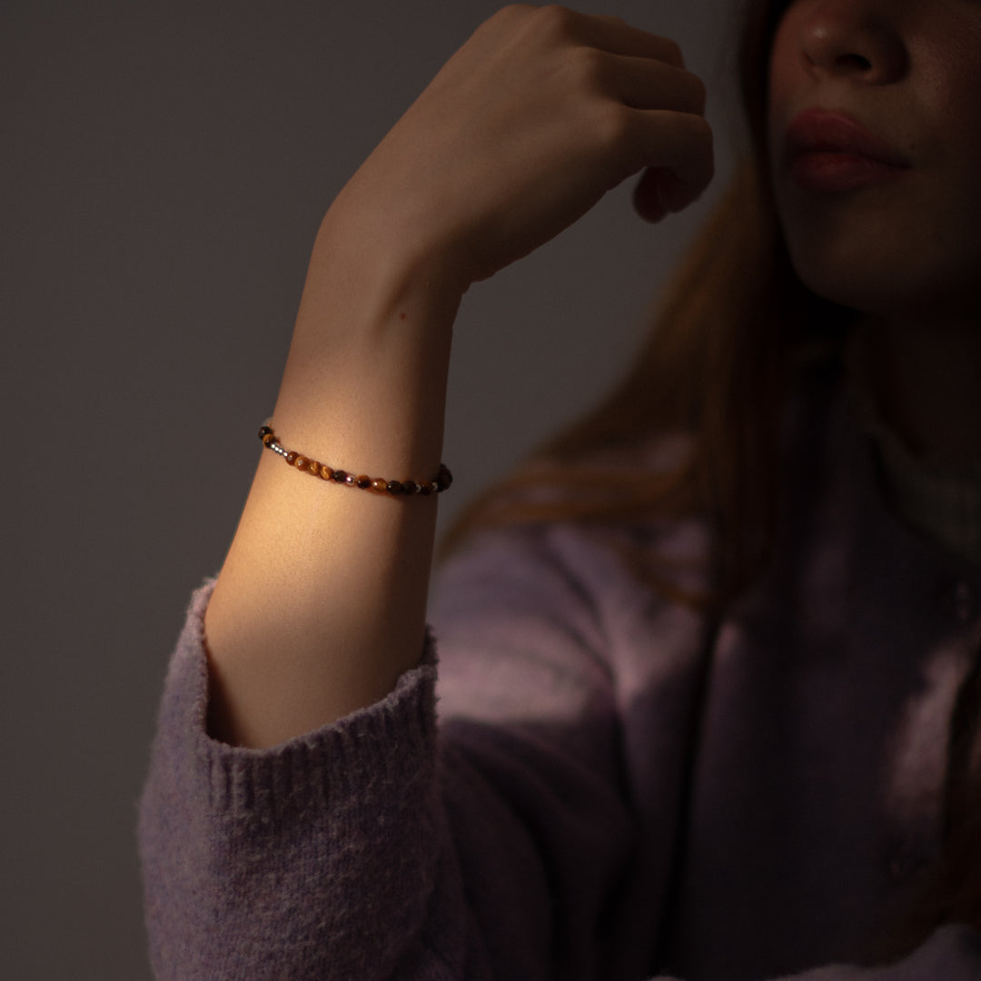 Armband Code Of "Survivor"