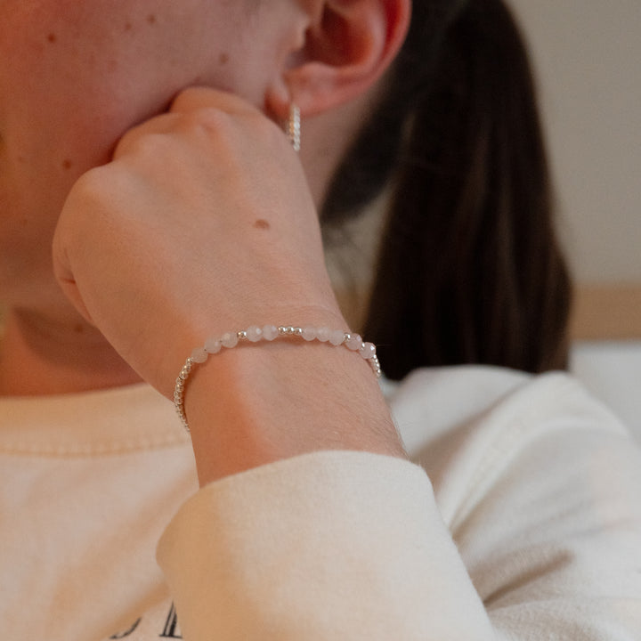 Armband Code Of "I love you"