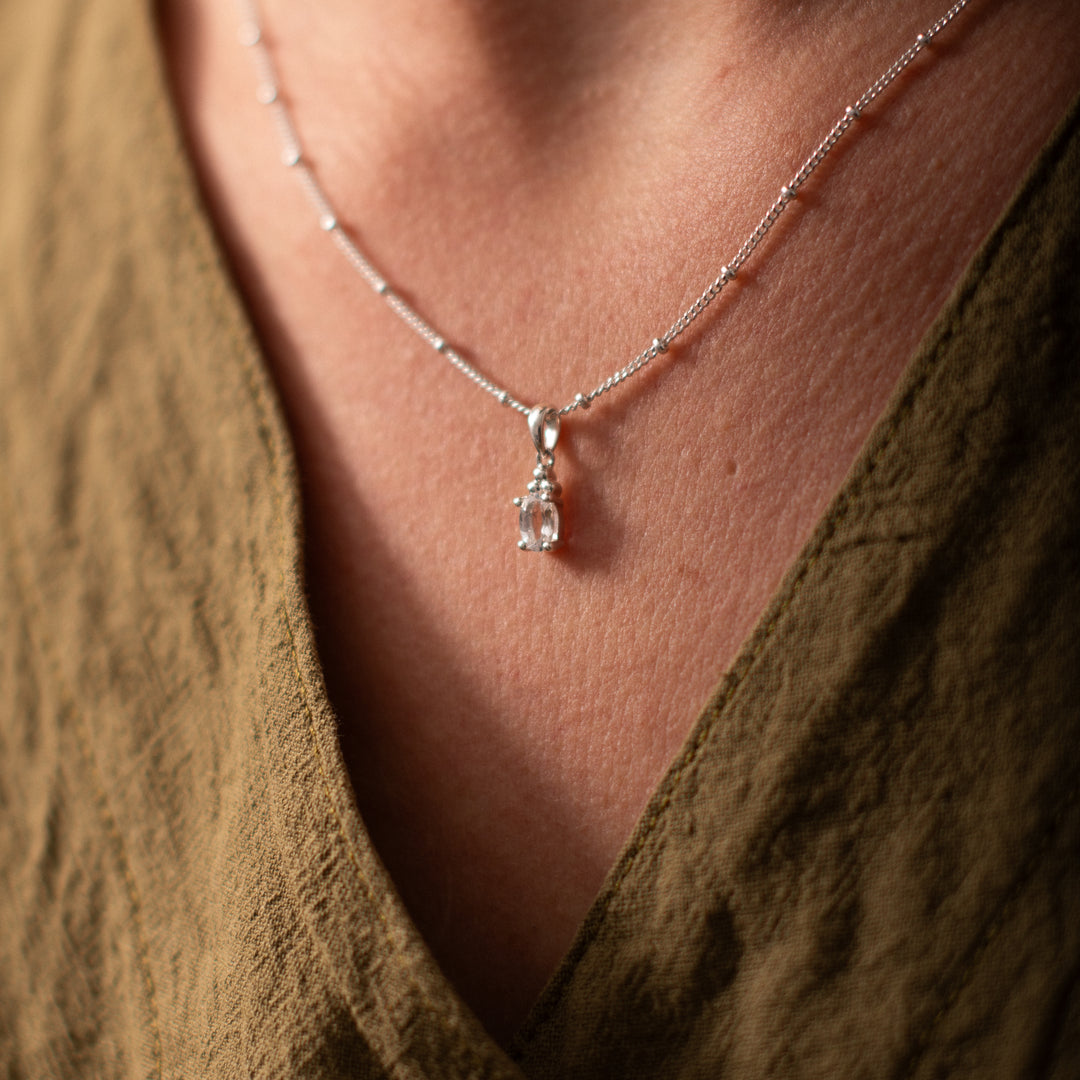 Halskette Birthstone April – Weisser Topas