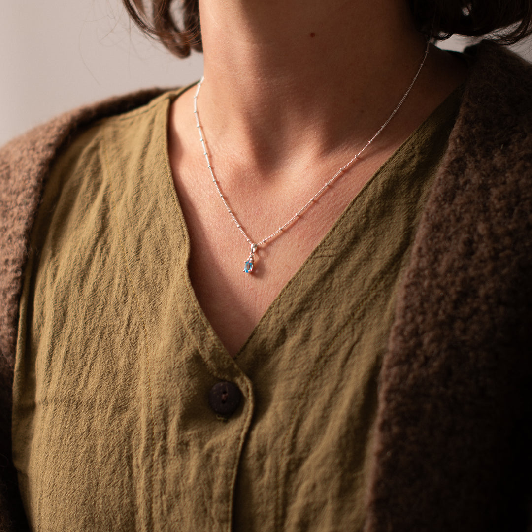 Halskette Birthstone Dezember – Swiss Blue Topaz