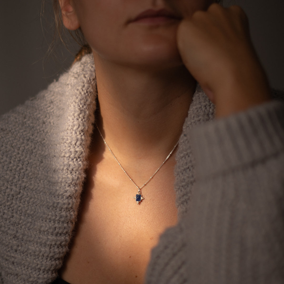 Halskette Zoey Lapislazuli