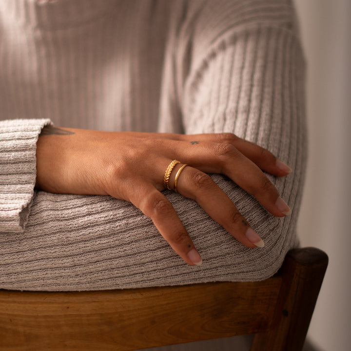 Ring Nelia