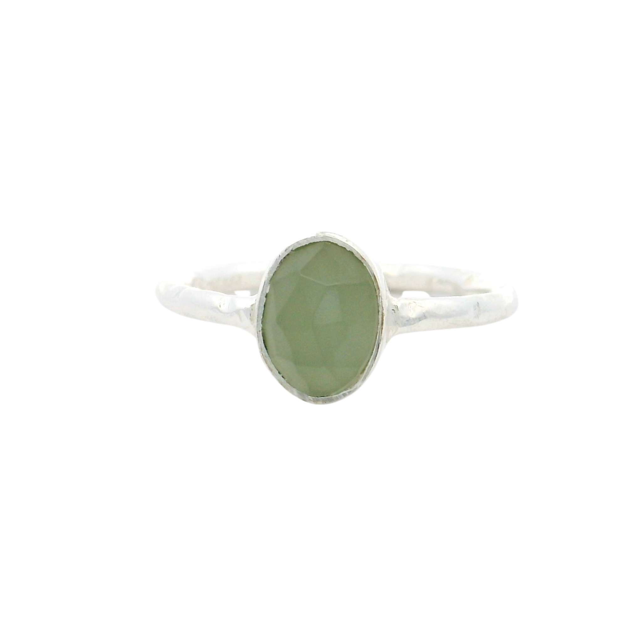 Ring Ina Chalcedon