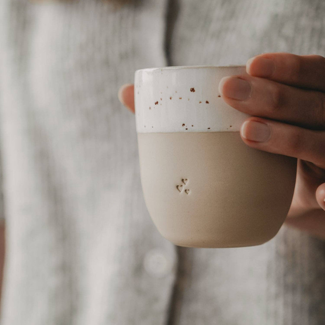 Kleiner Becher Kleine Herzen (VE = 4 Stk.)