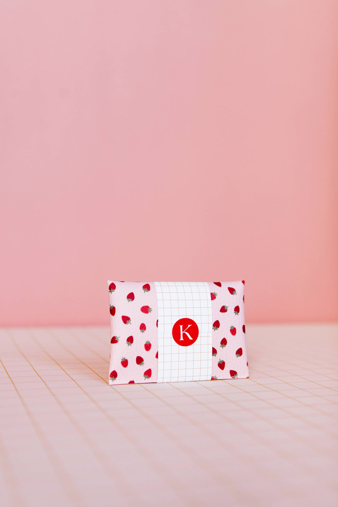 Fresas Pink Card Wallets