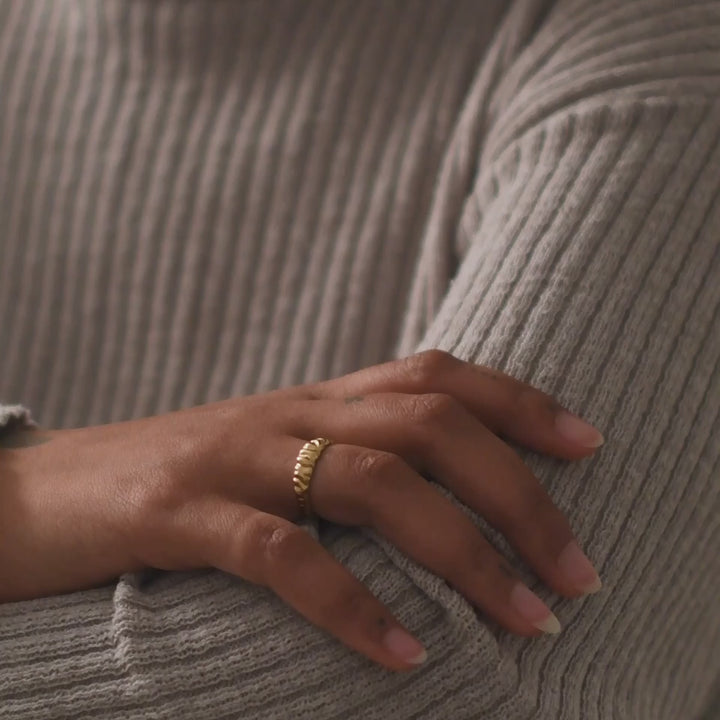 Ring Runa
