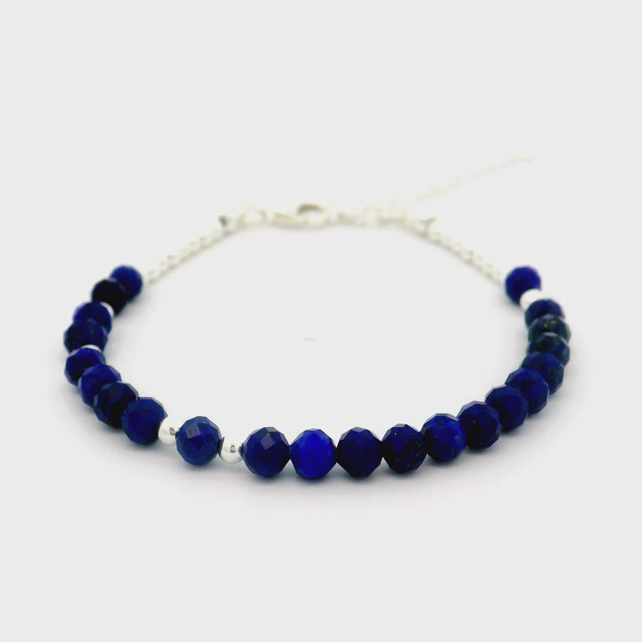 Armband Code Of "Friendship"