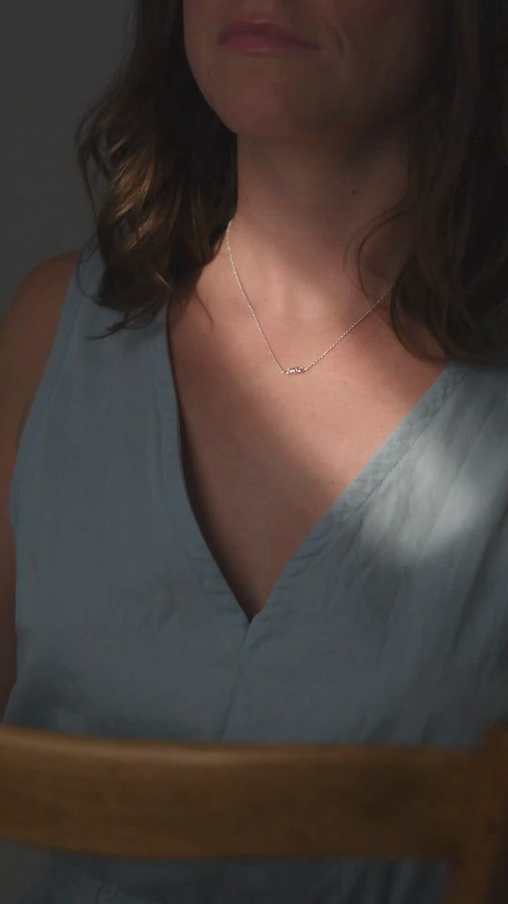 Halskette Knot