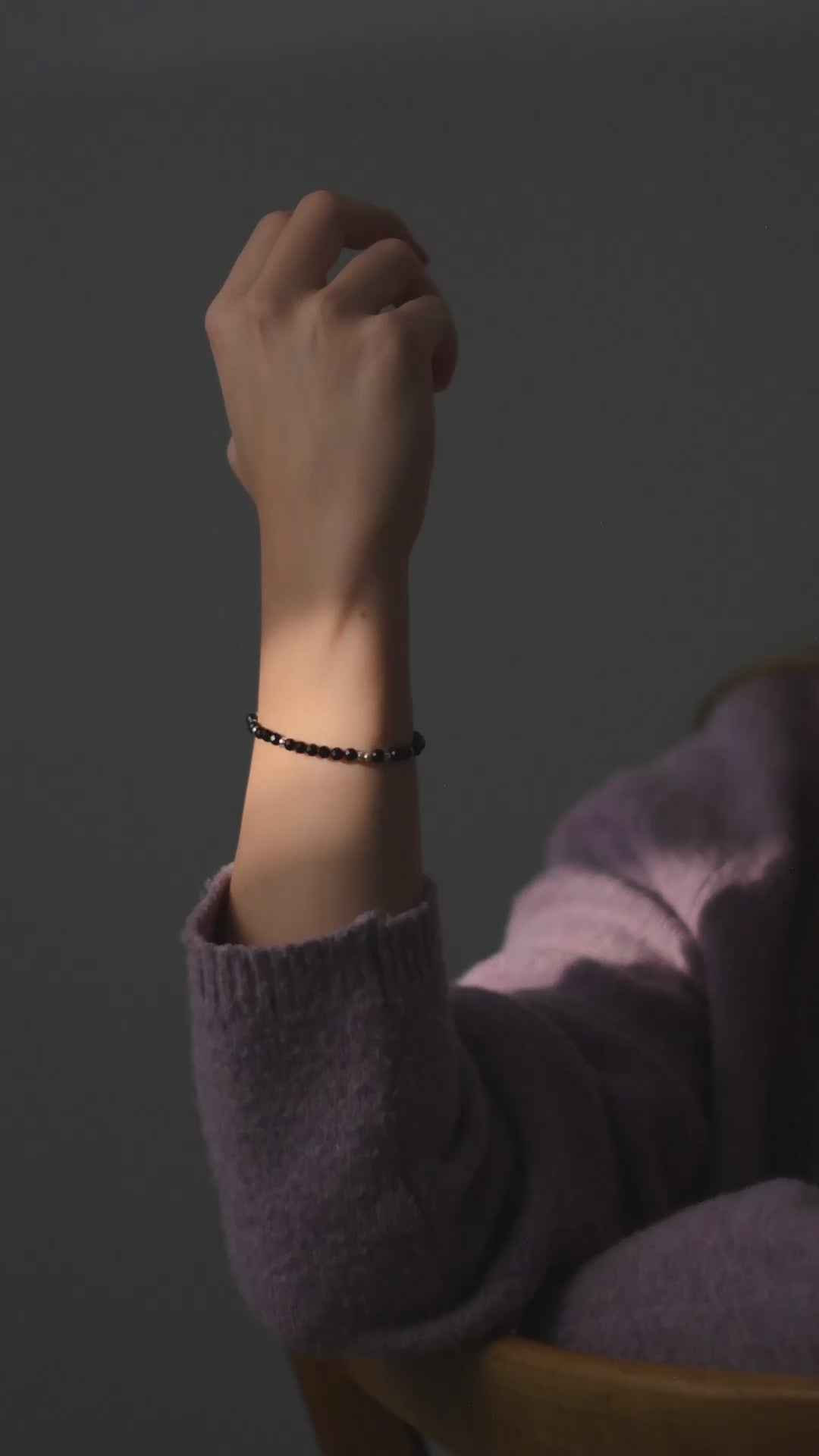 Armband Code Of "Never give up"