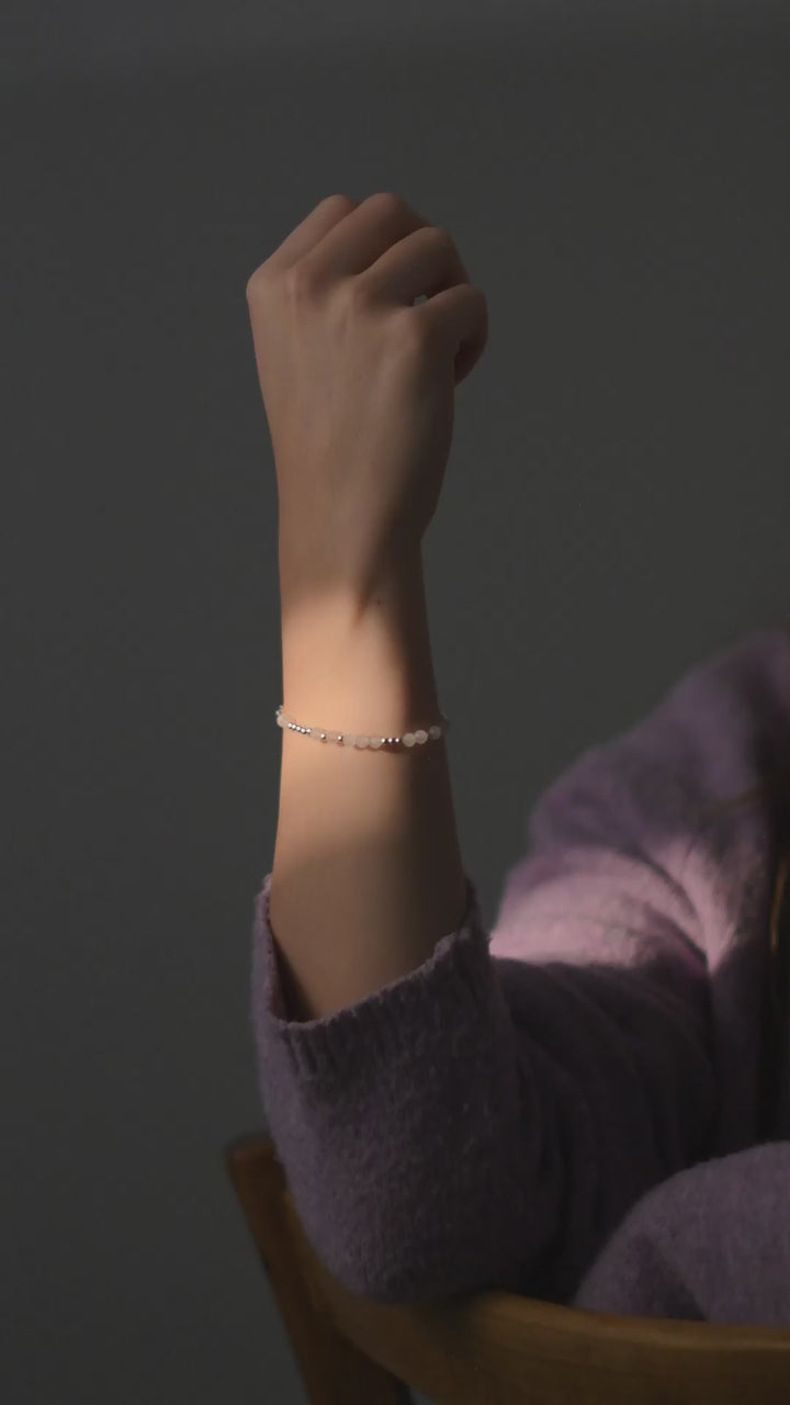 Armband Code Of "I love you"