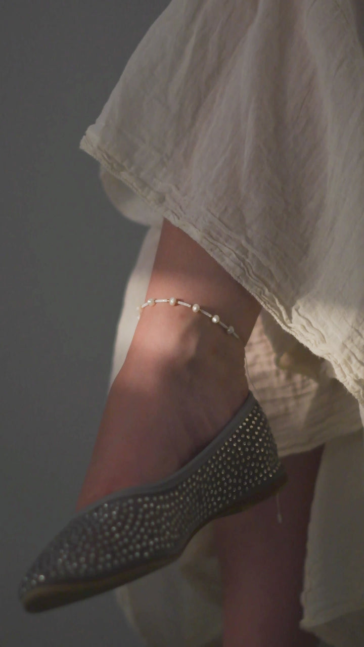 Fussband Mila Weiss
