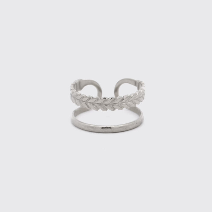 Ring Nelia