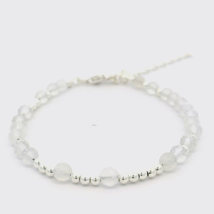 Armband Code Of "Follow your heart"