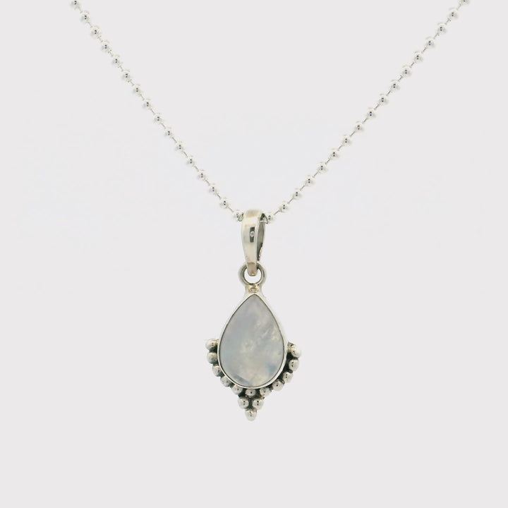 Halskette Lunara Mondstein
